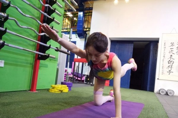 �캣���¼���ʲô �ھưɵ���������Ƭ