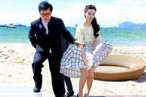 范冰冰的神秘花园是哪个平台 一个买衣服的APP