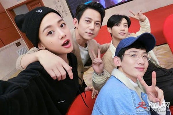 ������ӳ������������λ �Ͱ׾�ֻͤ�ǹ���������ϵ