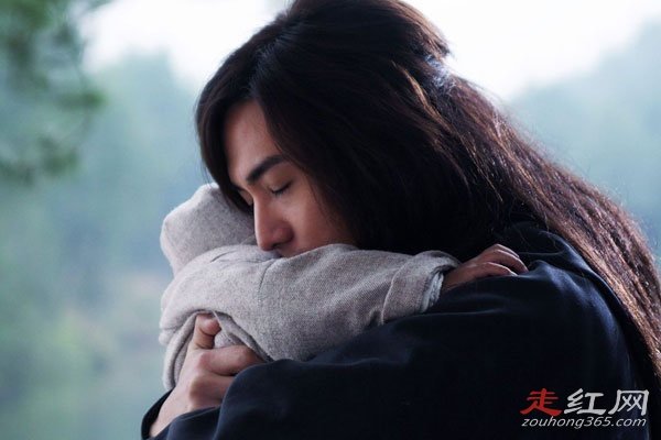 �³����Ǻڵ�̫���� ����Ȧ���ķ�չ��һ��