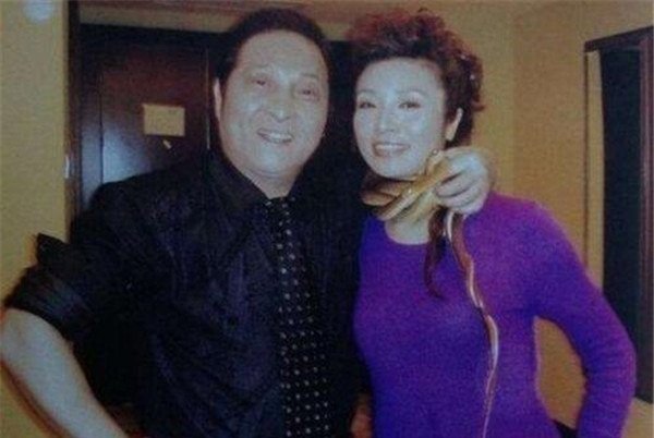 ���ִ�ʦ�Ŀ�ɽ��˭ �����ƵĹ�ϵ�ǳ���