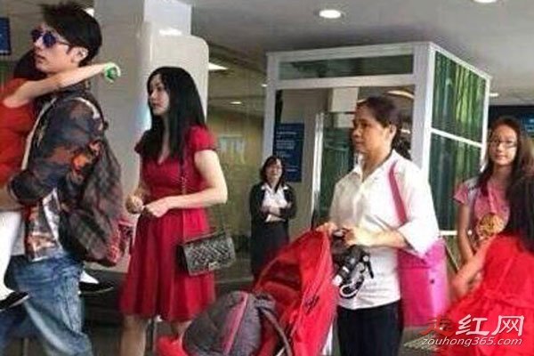 ����ļ�����ʵ���������� ����һ���ƺžͽ���������