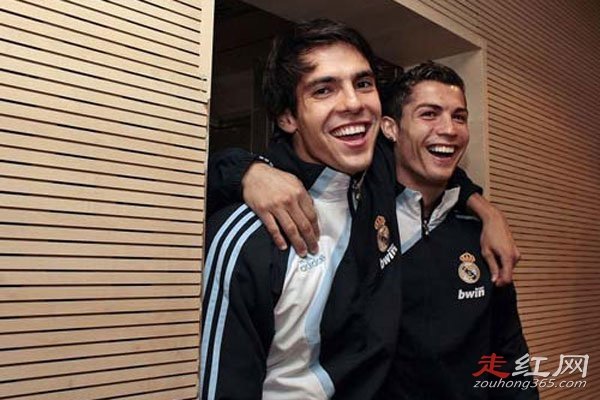 c罗为什么总爱给卡卡传球 因为两人的超然友情