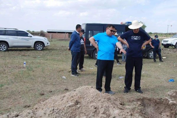 �����ϲ���ʬ�� ��������ʲô��ɫ