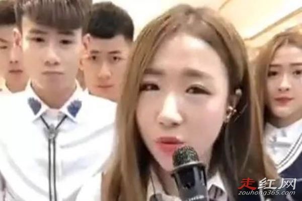 ��С�Ѻ���λʦ����ô�� �Ϲ����񻪴����ҳ�