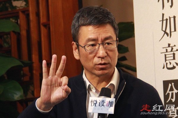 白岩松为什么离开央视 被央视解雇了吗