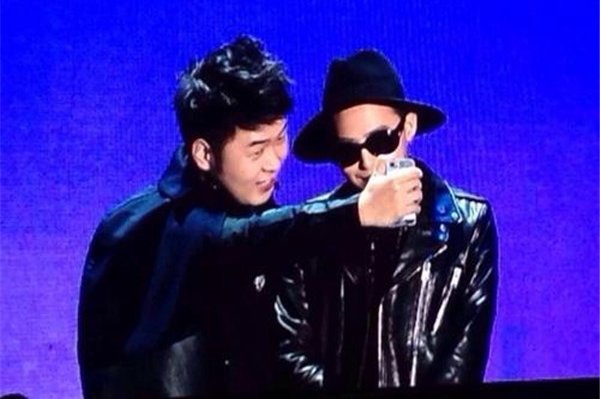 �ź����¹�Ȩ־����Ƶʼĩ �����Լ�����һ��������