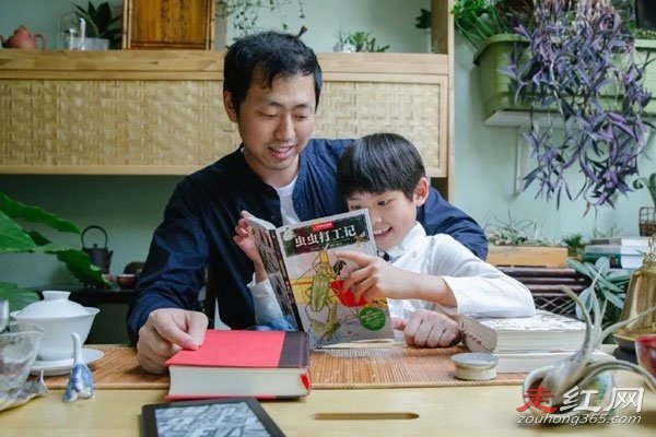 ������ͳ�ȽȽ������� ��������С������Ů��