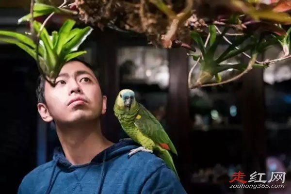 ������ͳ�ȽȽ������� ��������С������Ů��