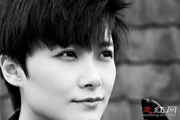 ����ǲ��Ǹ�˫��Ƥ�� ��ȡ��ͻ�����������