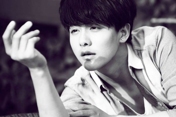 ������Ů����˭ �мž����ӵ�����