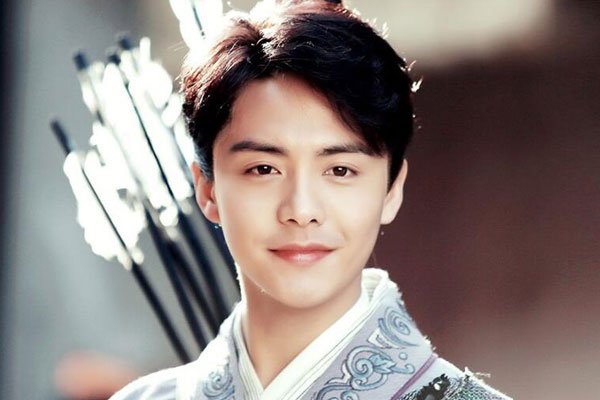 ������Ů����˭ �мž����ӵ�����