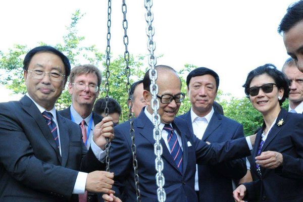 ��γϵĺ���֪������һλŮʿ ���ܿ���û�н������