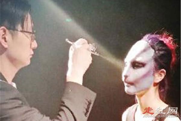 �ǳ�����xŮ��������ǣ������ ������ѡ�����뿪