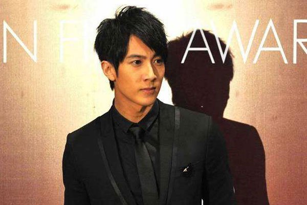 �������й��˻�������� ��������Ө��˭ɶѪͳ