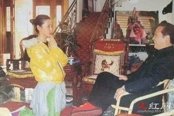 ���ֿ������Ů��Ա���� ���ڶ��������˵ĺ�Ӱ