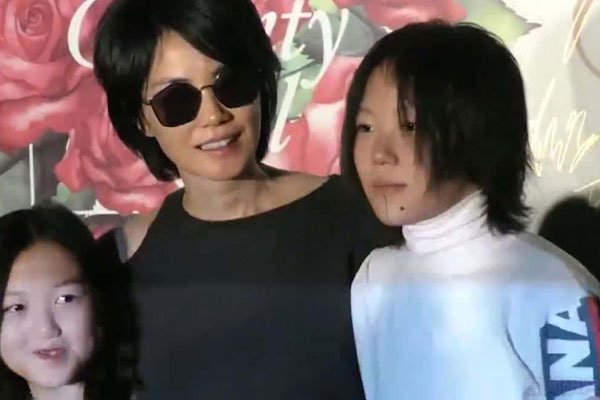 ����ǰ�����ɷ���˭ ������ƫ������������Ů��