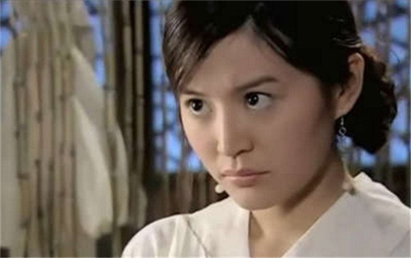 小仙女柏雪事件怎么了没任何迹象离开了娱乐圈