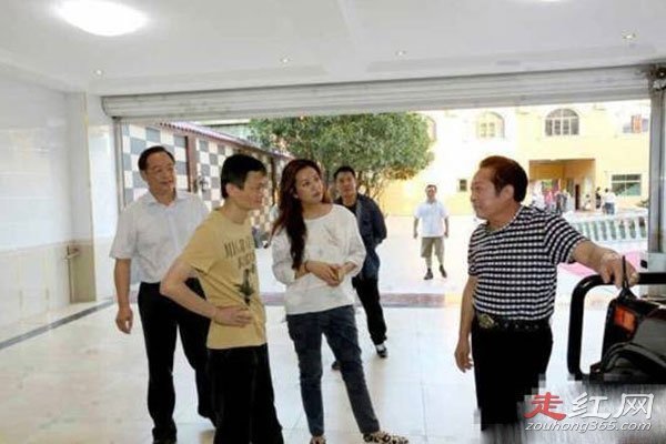 ����������һ�����Ƶ��ô���� ������ʲô��ϵ