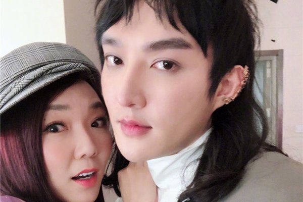 ��ޱޱ��˼�ﻥ˺�¼���ô���� �蹤��ì��й˽��