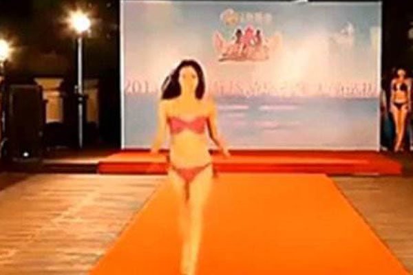 ������Ӿװ�������⻮�� ��ɫ���������ߺ�