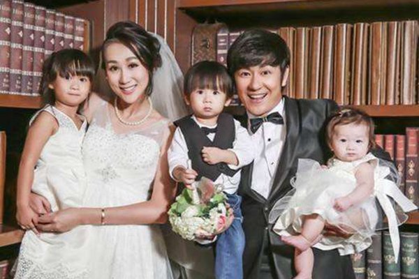 蒋丽莎为什么一直生 5年剖4胎间隔多长时间