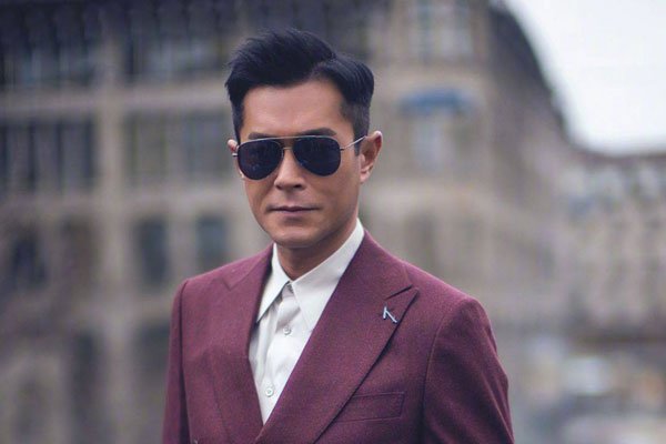 �����ֳ��ϰ��̲���ô���� Y���ǻ���һ��˫������