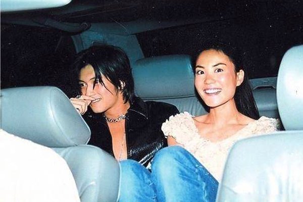 ����ǰ�����ɷ���˭ Ϊʲôϲ��л����