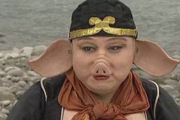 网络上关于猪人的报道最近特别的多,小编也看了一