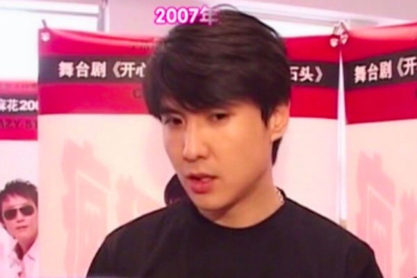 ���������ڿ϶����� ӫ�����ǿ��Ǹ�������