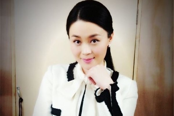 �Ա�ɽ�͹�����������Ƭ ϴ���Ϸ�ݺ�����չ¶����