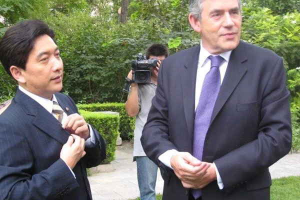 水均益第一任妻子现状 因为出轨才离婚