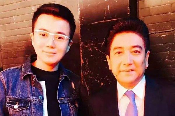 水均益第一任妻子现状 因为出轨才离婚