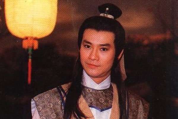 郑少秋和官晶华的故事 肥肥离世前夫没送一程