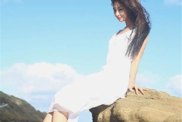 ����������ʲô�� ����ȹ�Ӵ��Ķ̲���¶����׿�