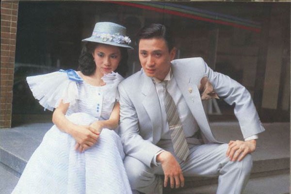 汤镇业翁美玲事件 蓉儿自杀不欢而散