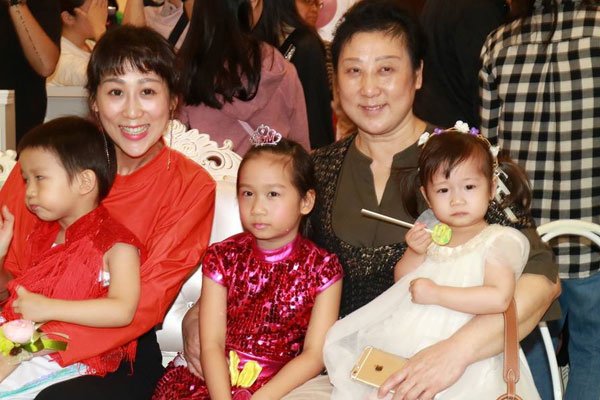 �º������Ž���ɯ�������Ĵ� ���ڳ��쵼�±���ɱ