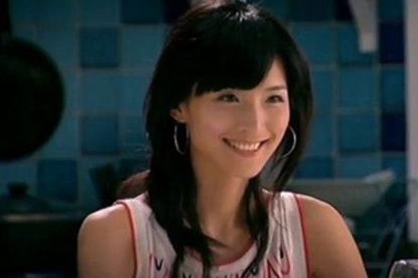 �������������˭��ɫ �����ڰ��鹫Ԣ��Ϸ��