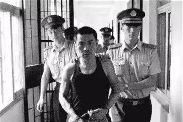 ����ү�Ǳ�˭���µ� �������ձ�ע�⵽