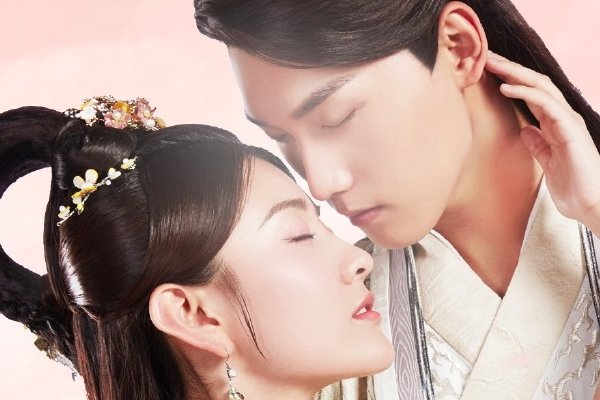 邢昭林和梁洁的关系拍吻戏是真吻吗