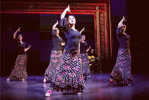 ������������˦������ �����������к�Ů��