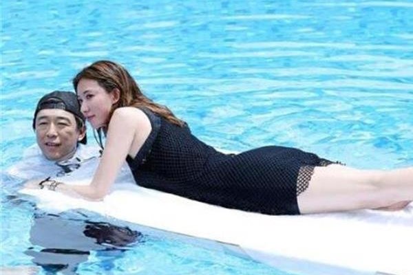 �Ʋ�����־��Ĺ�ϵ �ǳ�����������