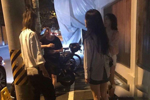 ��˼���ڶ������տ���˭���� �Ա�������