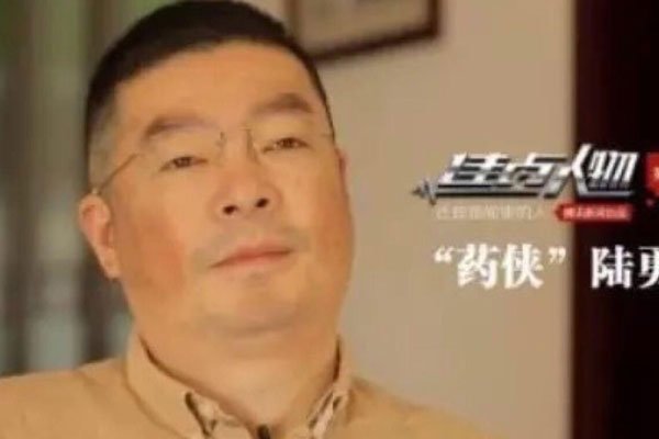 ½�µ���ʵ���� �����Լ����������ȱ���