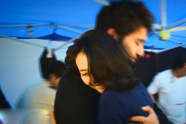 ����͢��ԲԲ��ô��һ��� һֱû�к������ź�