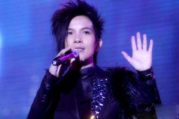 ���������е�Ů�� ��������Ϲ���˭