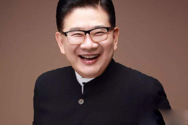 曹可凡被电视台解雇了吗 举报了金星的节目