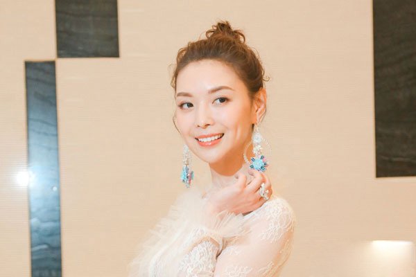 栗坤和王凯是什么关系 他俩什么时候联系在一起的
