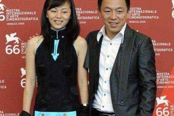 �Ʋ�������Сŷ������ ��ŮΧ�ƻƲ���͵����