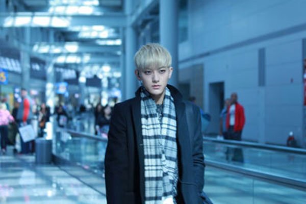 ������������ؿ���ô���� ���м��ǵľ�ͷ